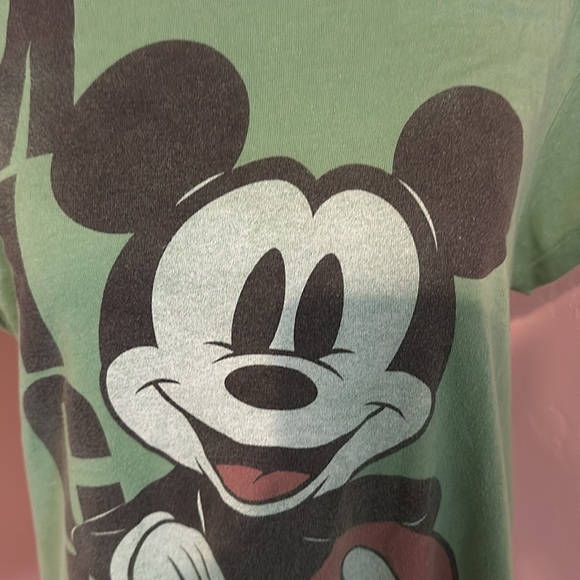Disneyland Resort Mickey T - Picture 2 of 5